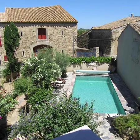 Le Village-hôtes Couette-café Sainte-Valière