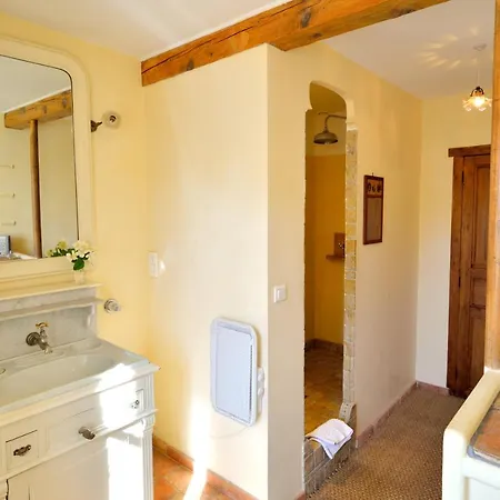 Le Village-hotes 3*