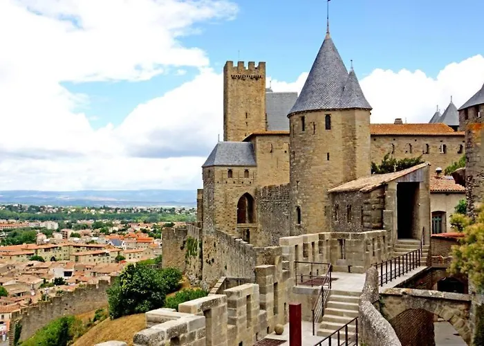 Bed & Breakfast Le Village-hotes 3*